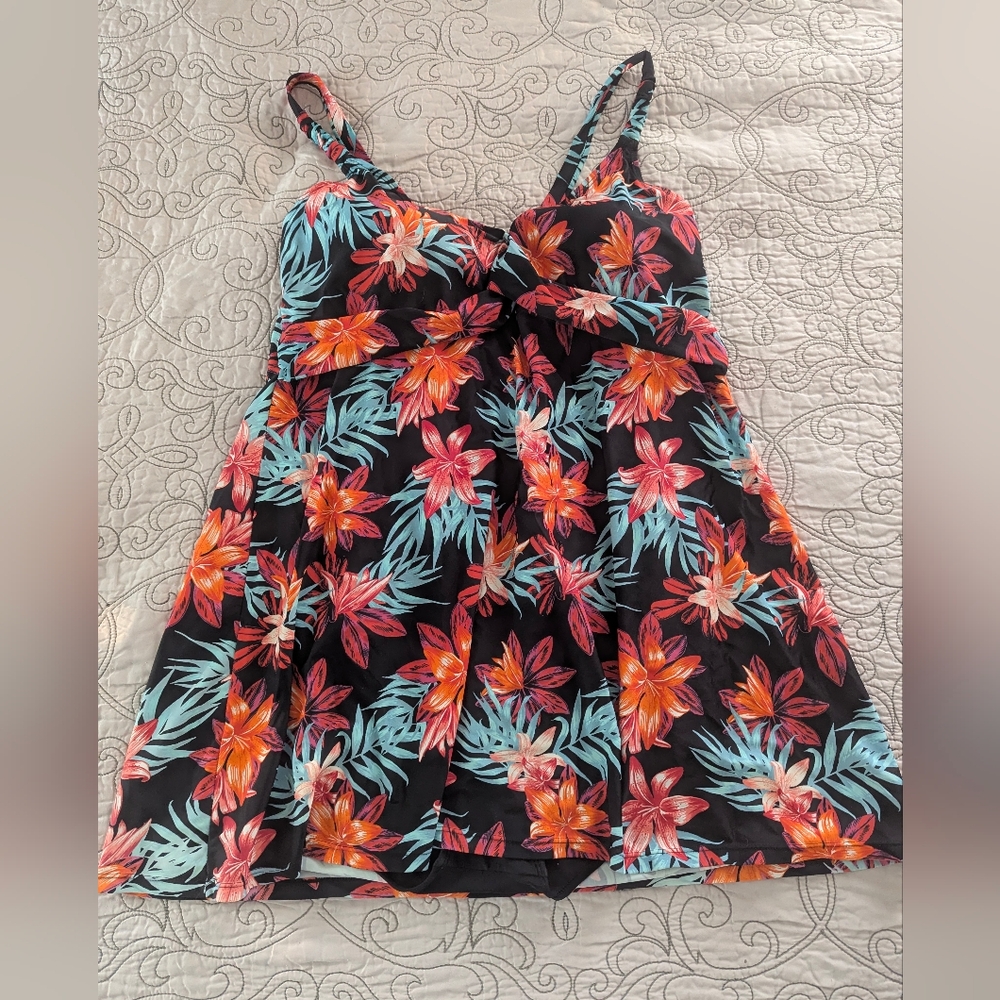 Jaclyn Smith Floral Swimdress